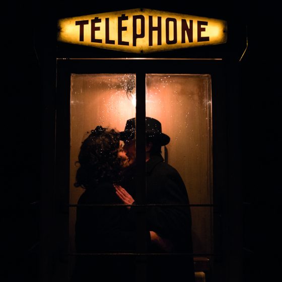 “TELEPHONE-MOI : Un Voyage Intemporel au Cœur de l’Histoire et de l’Intimité”