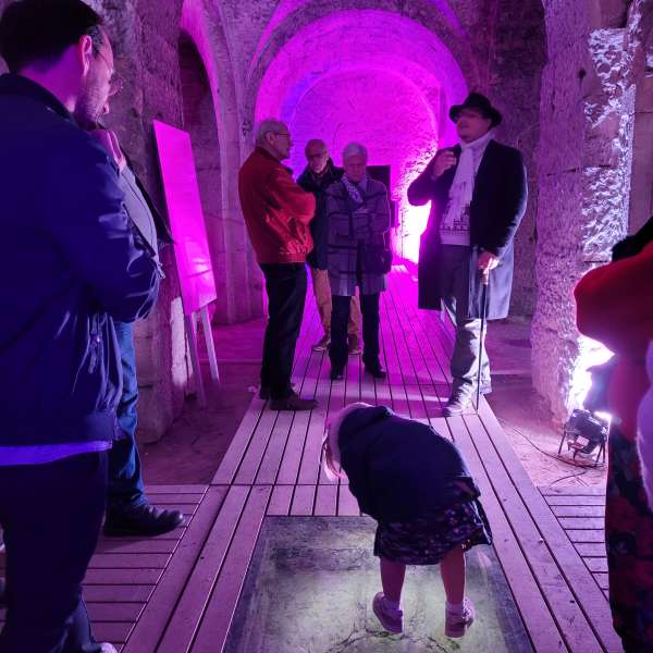 Invités au cocktail du roi