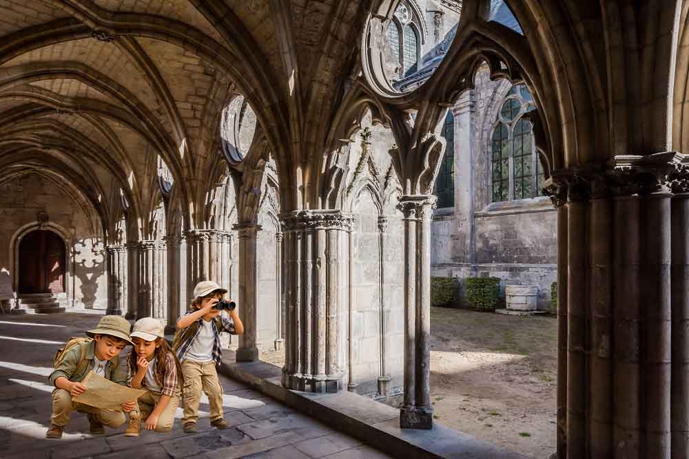 Le petit jeu d’rôles au musée