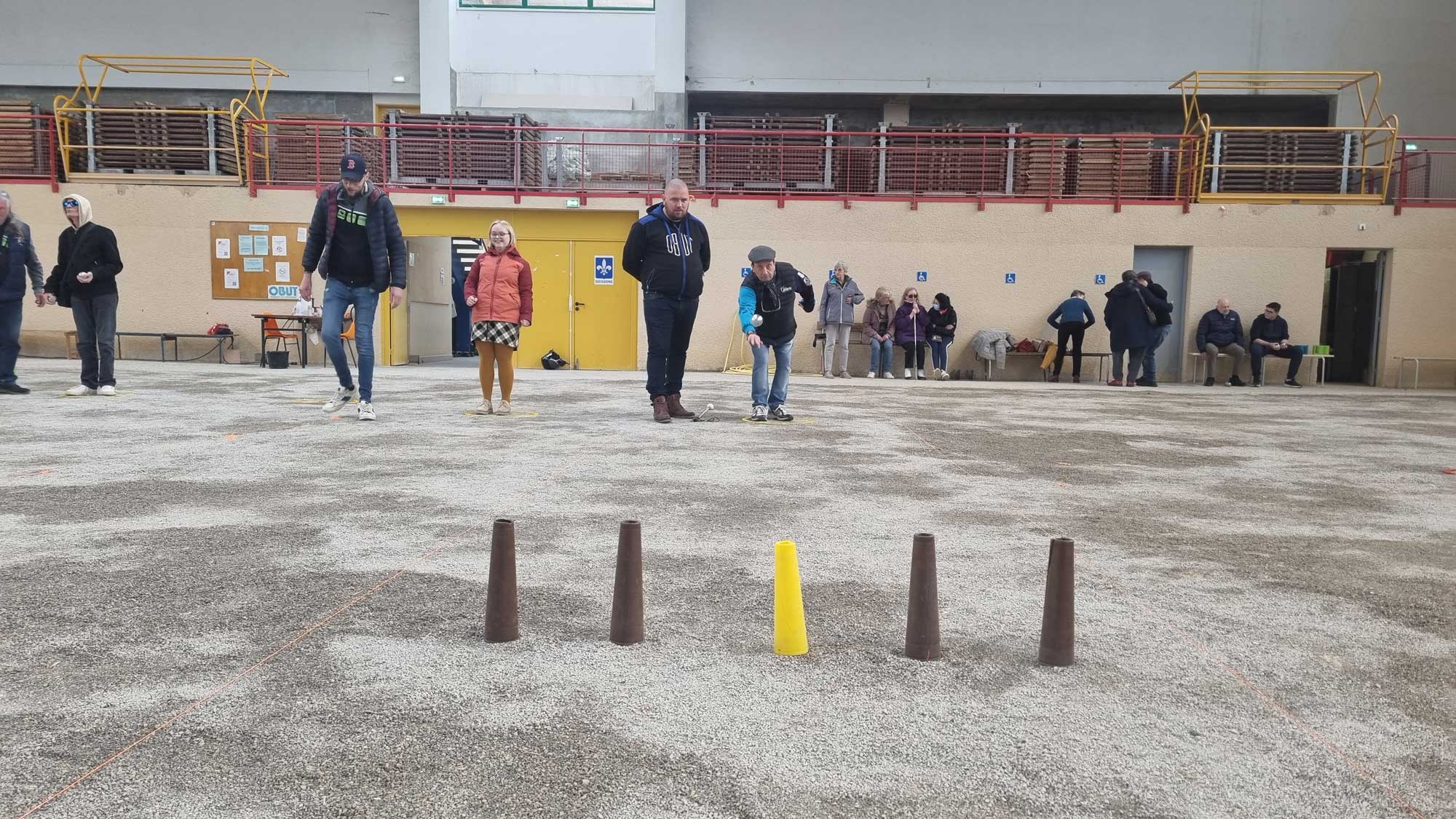 Initiation Sport Handicap : PETANQUE