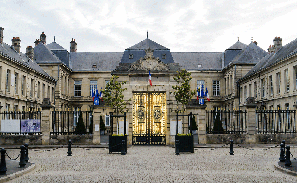 Un palais pour mairie