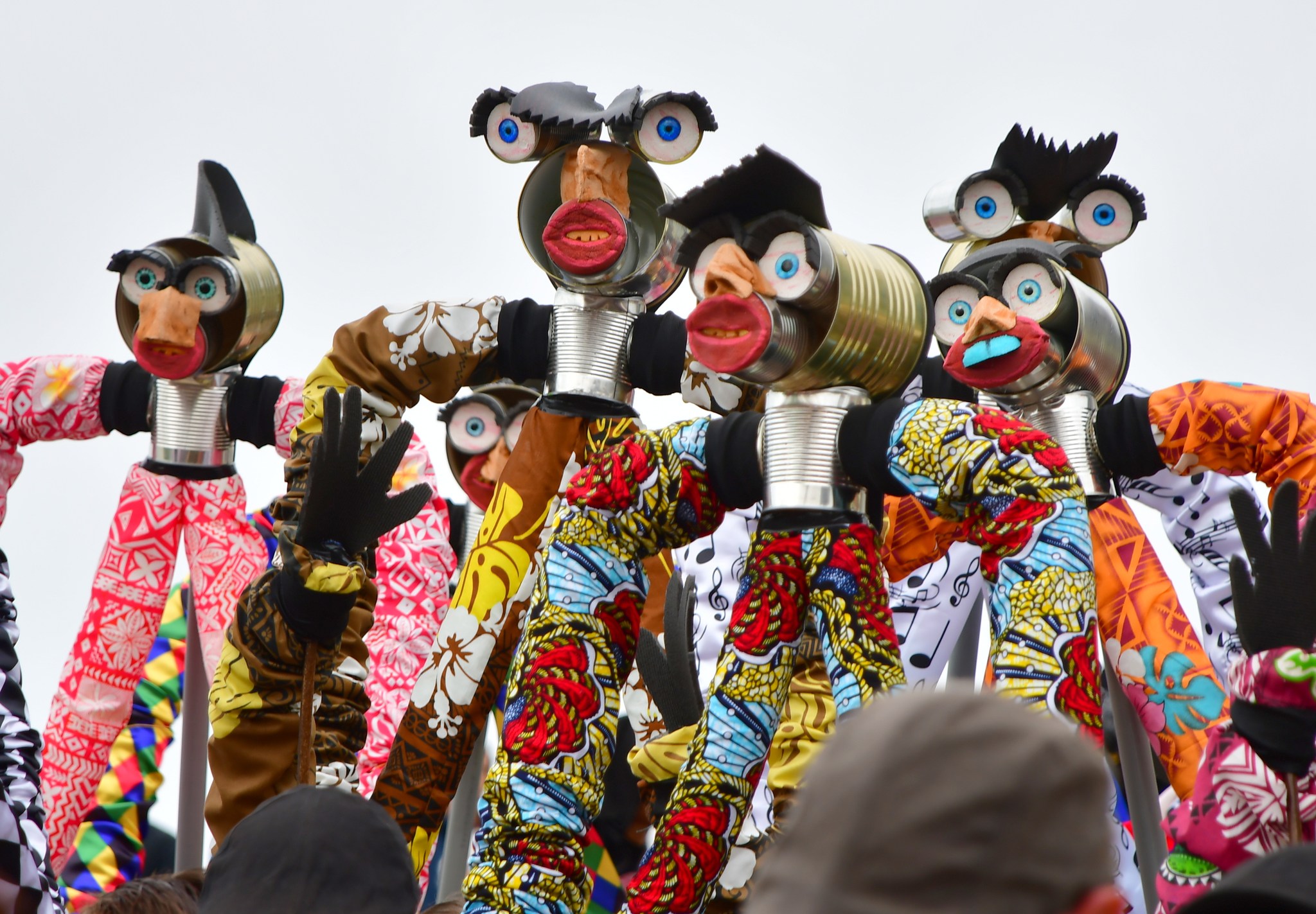Les Zolts, parade interactive